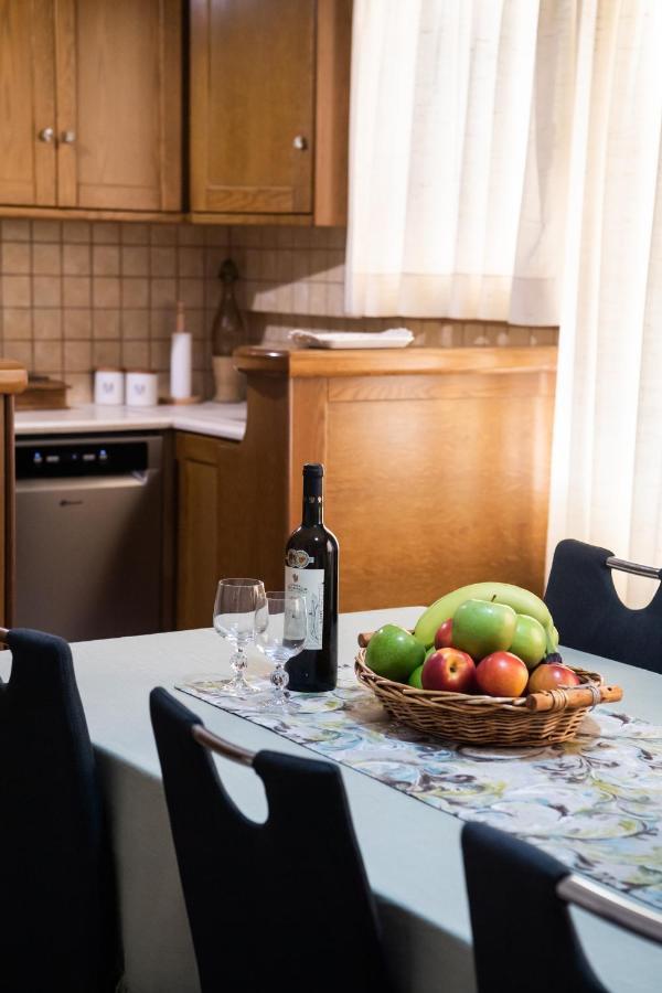 Andry'S Apartment Lefkada City Ngoại thất bức ảnh